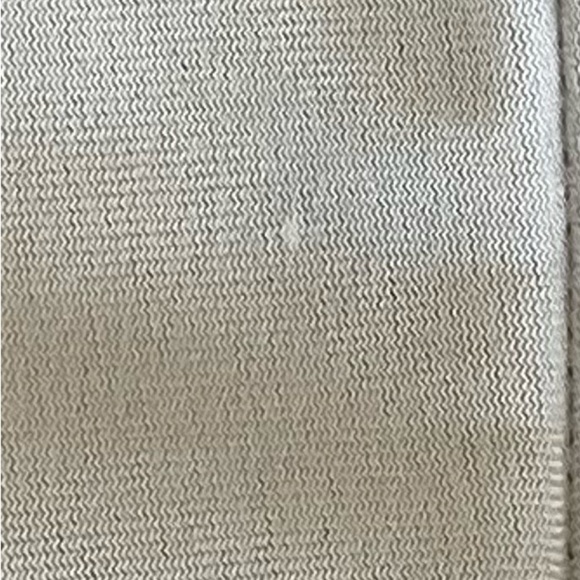 Wilson zippered jacket size medium - Picture 15 of 16